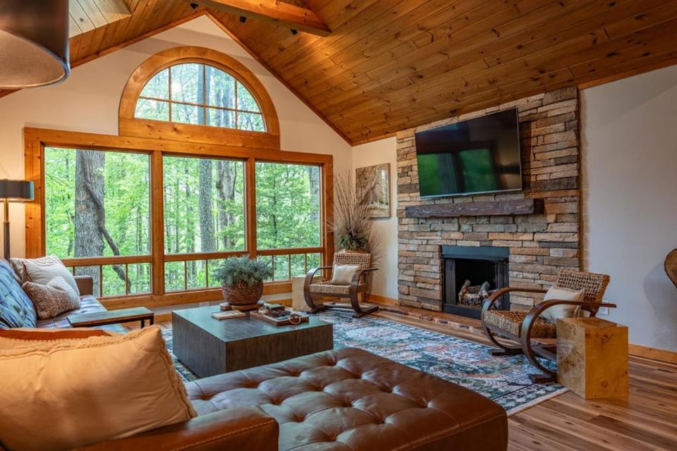 Owls Nest High Country House in Seven Devils
