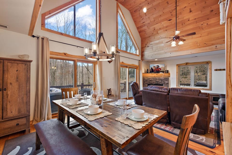 Rudolph Resort Beech Mountain House in Beech Mountain