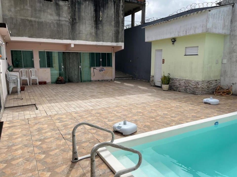 Casa em Cabo Frio com piscina privativa House in Cabo Frio House in São Pedro da Aldeia