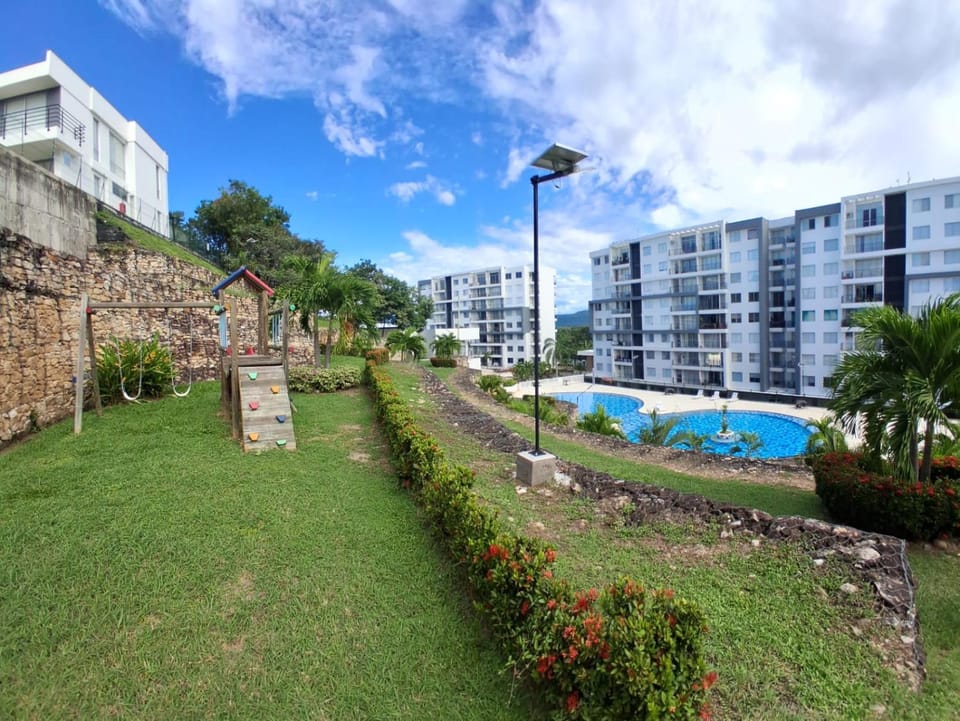 Apto Brisas y Relax Vacacional Ricaurte 3hab Con Doble Balcón y 2 Parking Apartment in Ricaurte