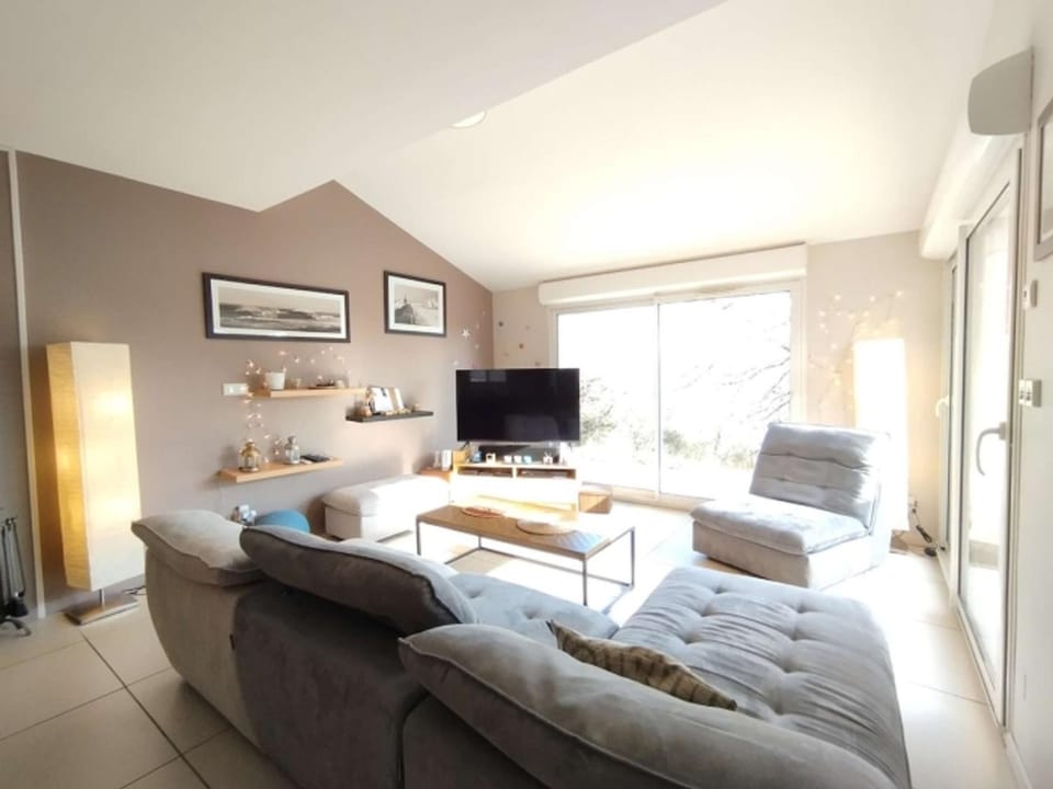 Maison 4 ch avec jardin proche Cahors, TV smart et Wii, calme et confort House in Cahors