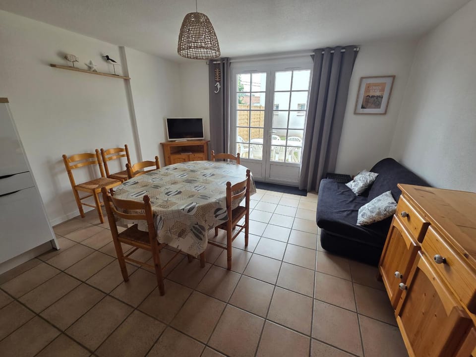 Maisonnette confortable, jardin, parking - 6 pers. - FR-1-194-473 House in La Tranche-sur-Mer