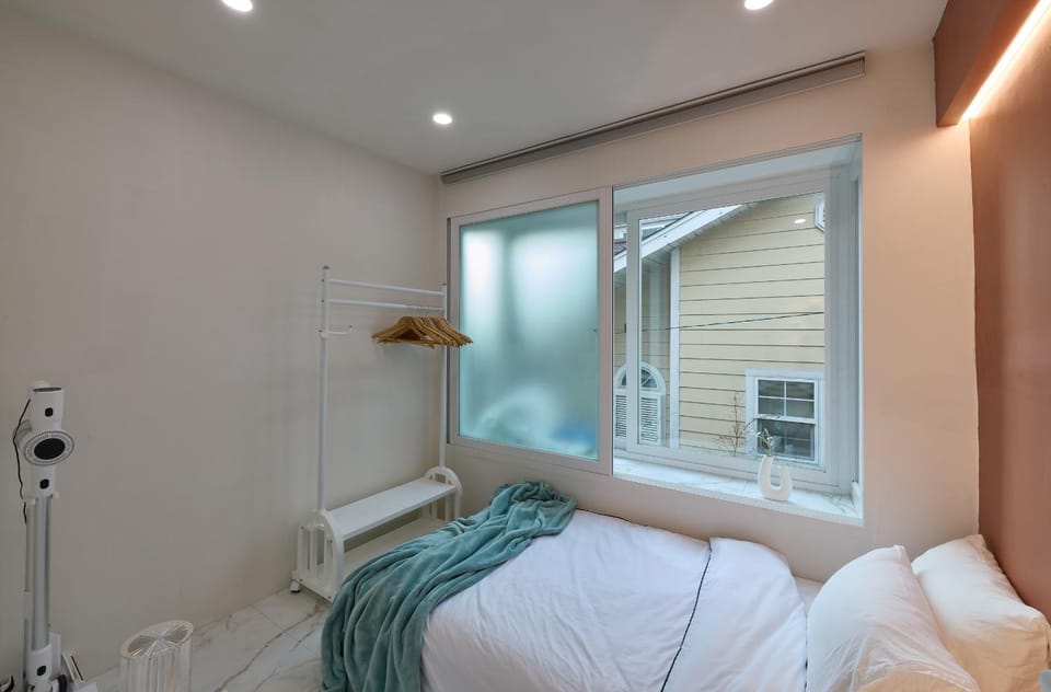 2bedroom 1bathroom hongdae area Villa in Seoul