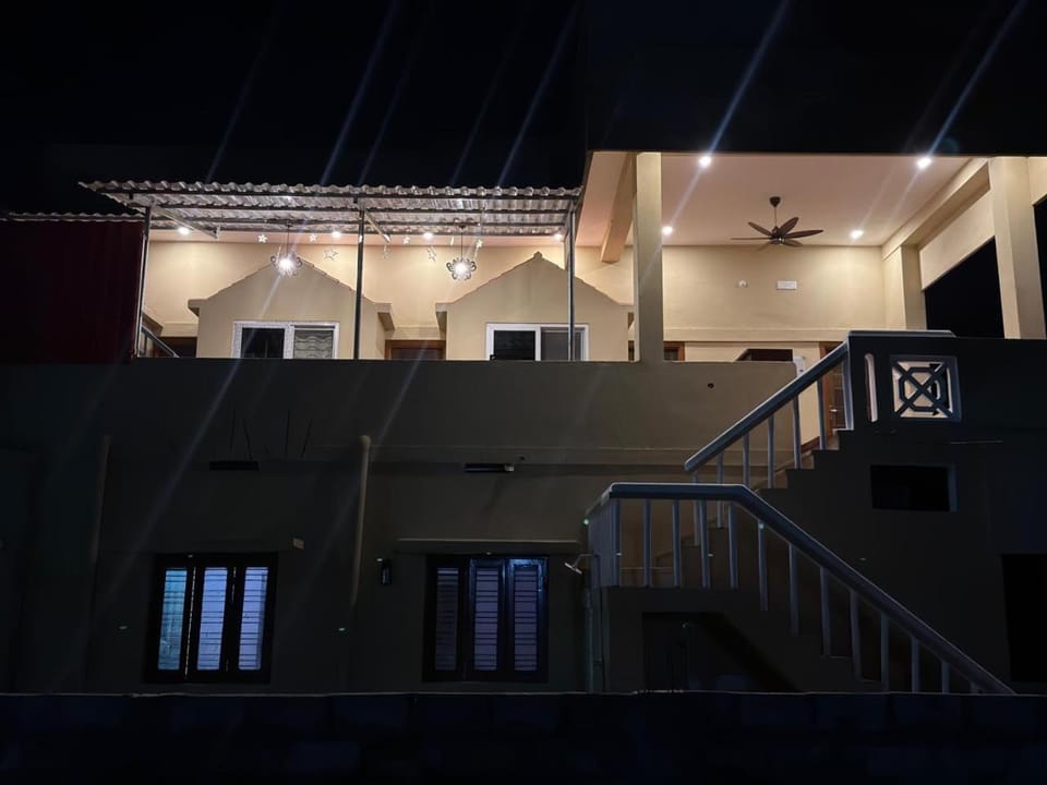 Property building, Night