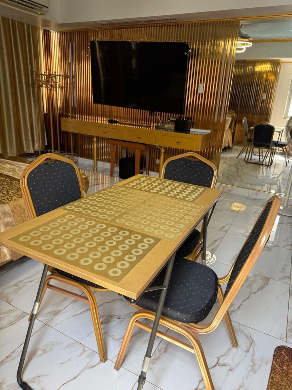 Azure Urban Resort Residences RDG Luxury Staycation Apartment hotel in Paranaque