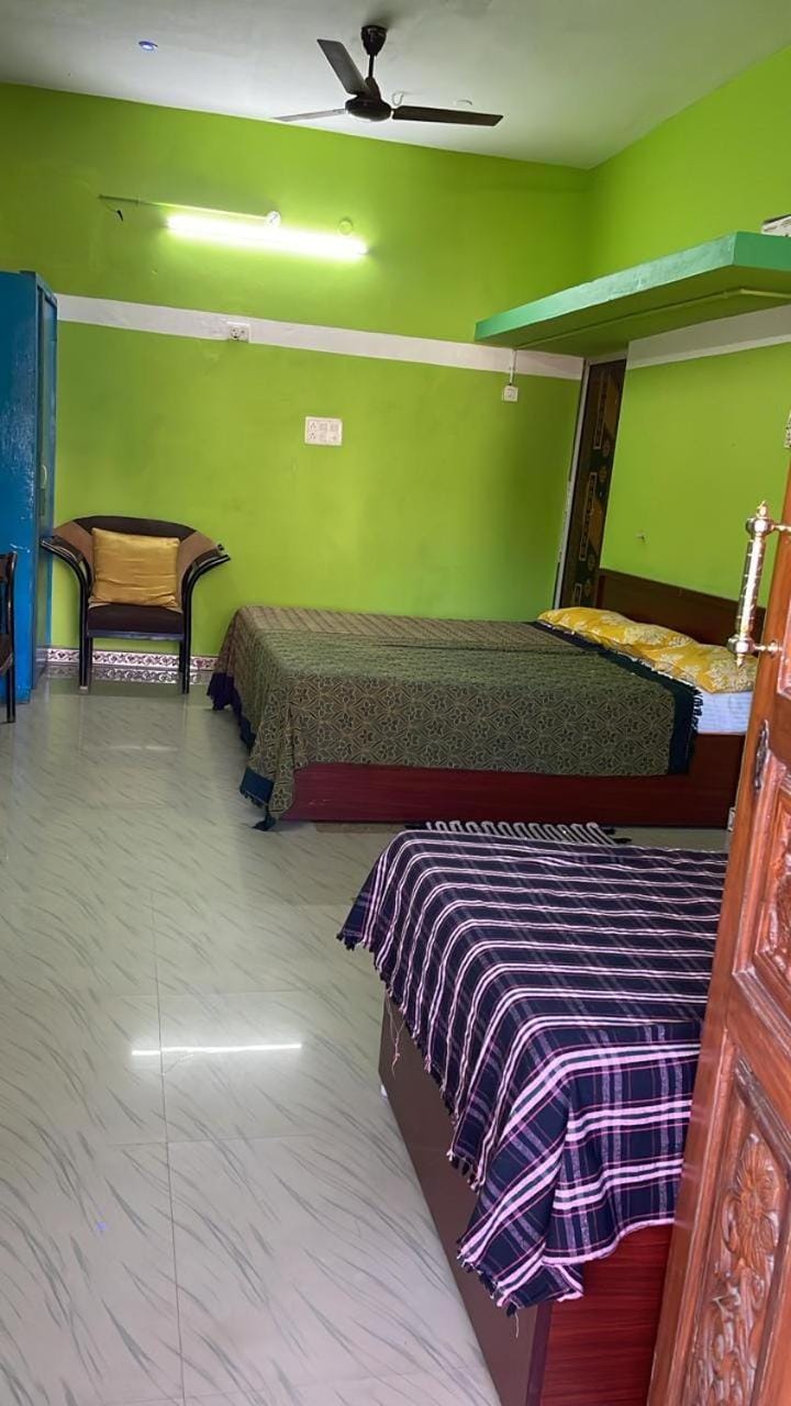 vetrivelancottage House in Tamil Nadu