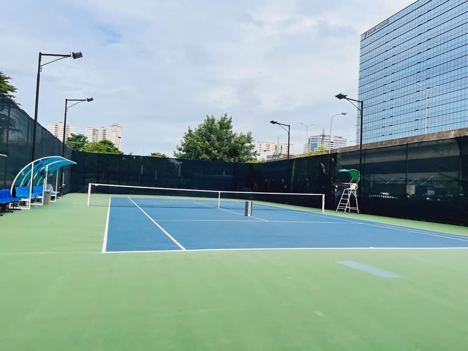 Tennis court