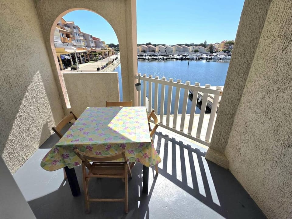 Résidence Port Murano - STUDIO 2 PERSONNES LE BARCARÈS. Réf: 9PMUR_103A MAE-8303 Apartment in Le Barcarès
