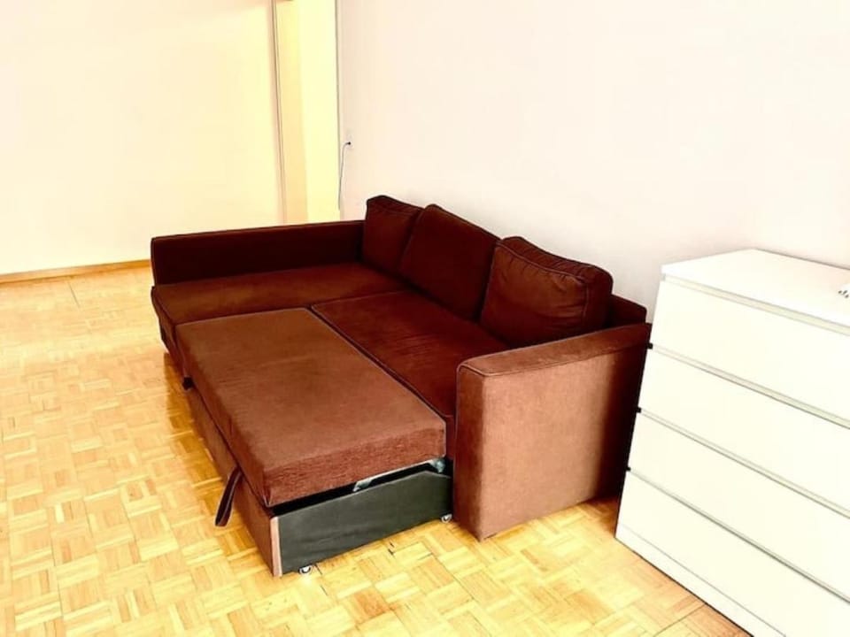 Zurich Center Flats with Balcony - Rigi Apartment in Zurich City