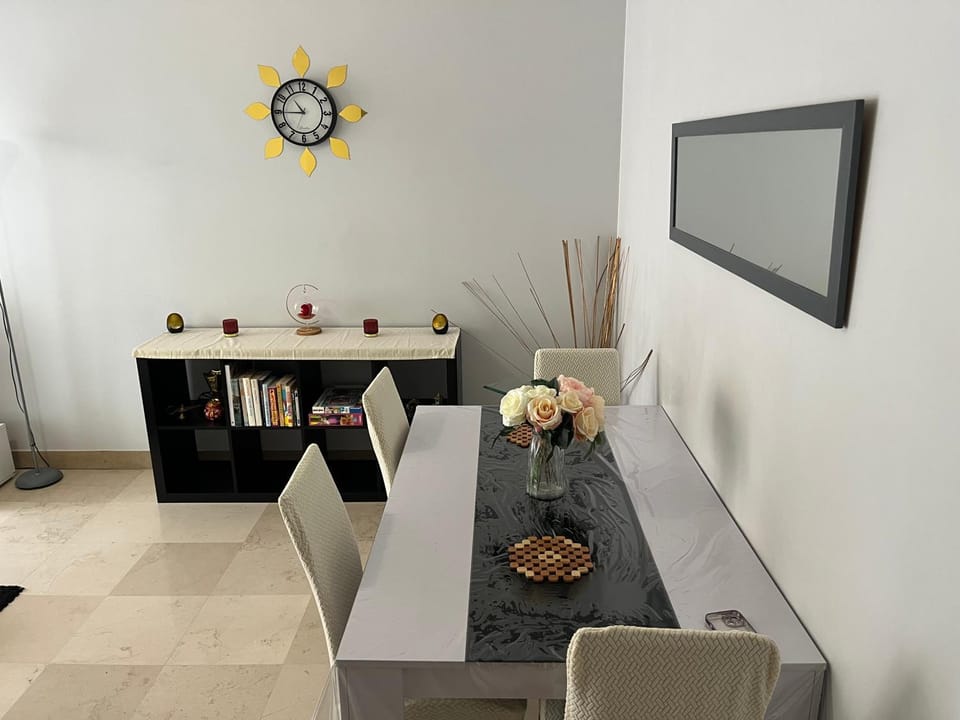 Appartement bord de mer pres de monaco proche gare sncf Carnoles Apartment in Roquebrune-Cap-Martin