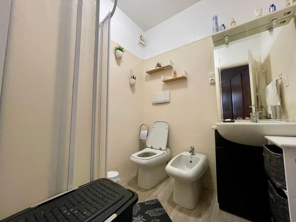 Appartement bord de mer pres de monaco proche gare sncf Carnoles Apartment in Roquebrune-Cap-Martin