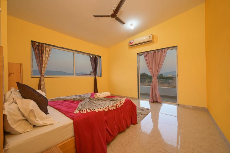 ll VIBE WITH US II BIG DADDY VILLA II 6BHK II AC II PRIVATE POOL II Villa in Maharashtra
