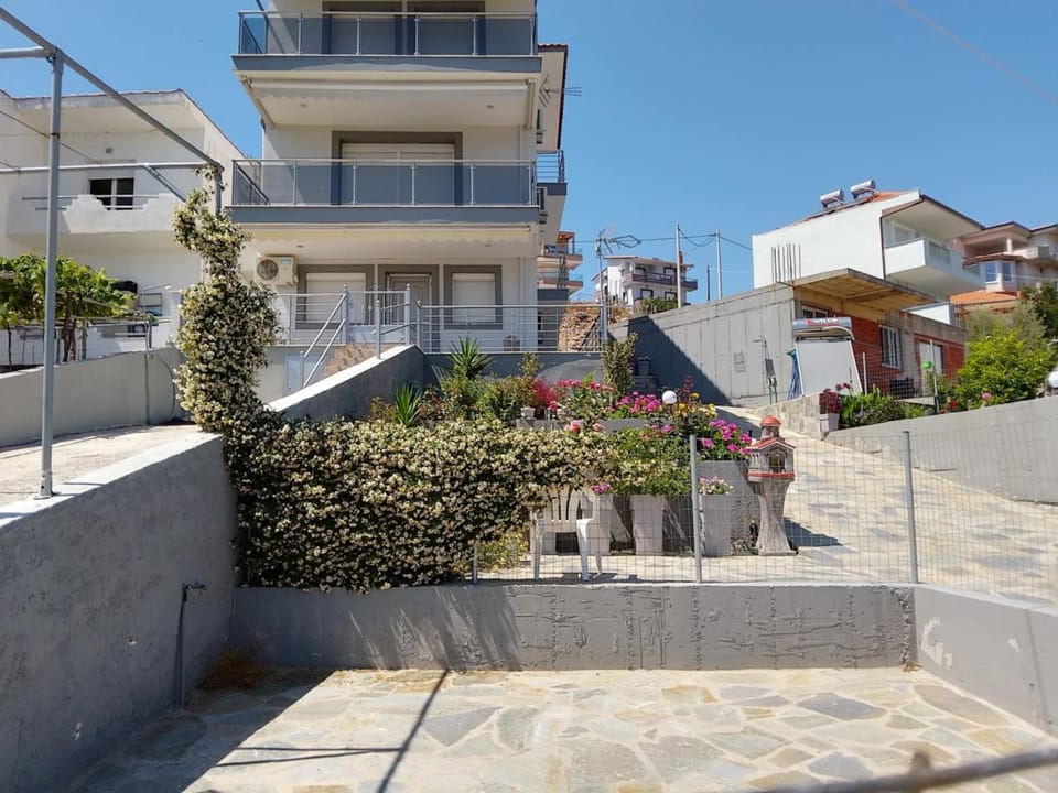 Sotiria sea side luxury villa Apartment in Thasos