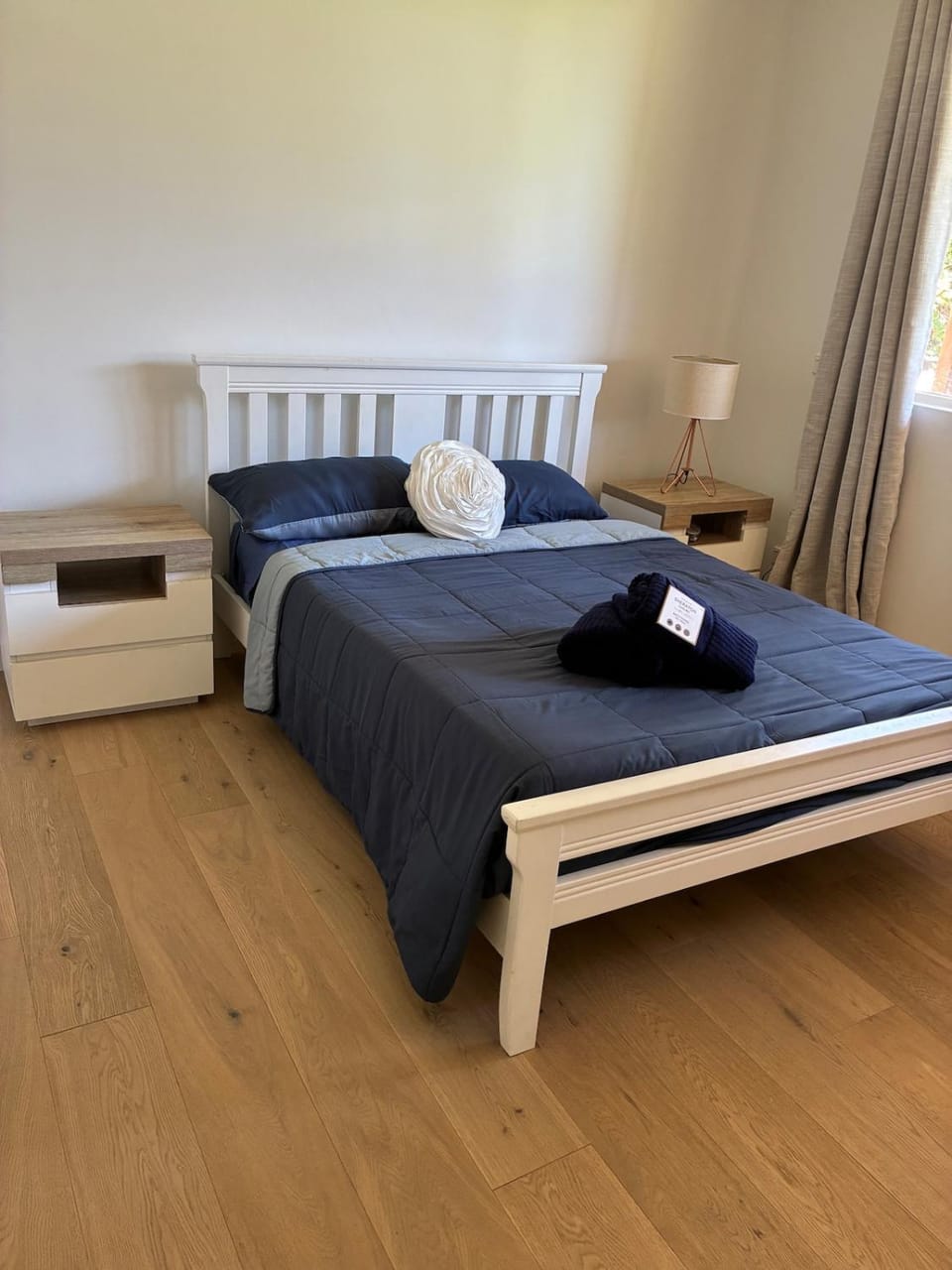 New listing Renovated Northern Beaches Getaway Australia Apartment in Sydney