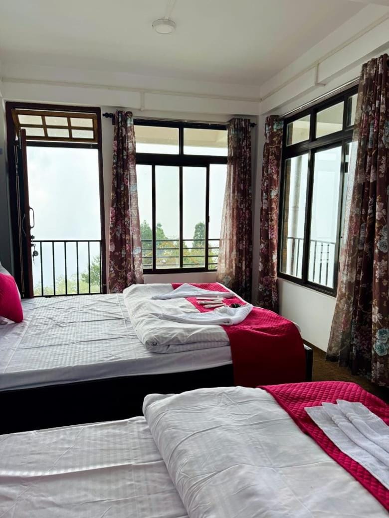 Hilltopia, A unit of Ashoka Hospitality Vacation rental in West Bengal