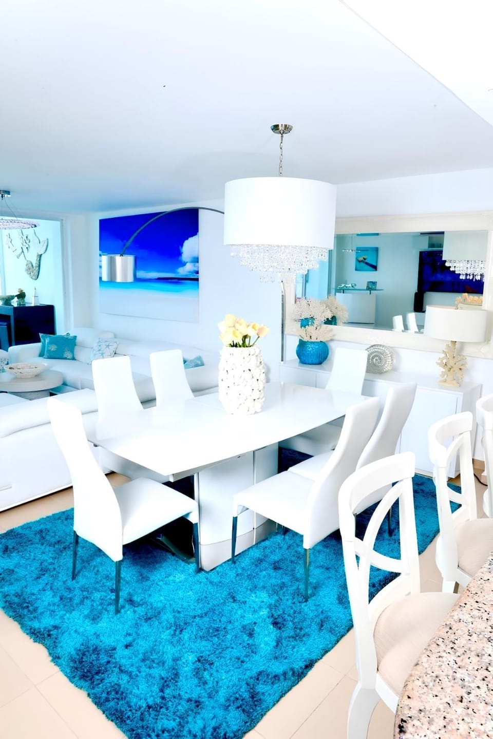 Living room, Dining area