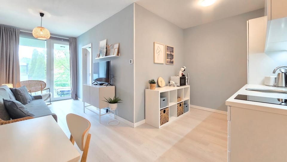 Living room, Dining area, kitchen