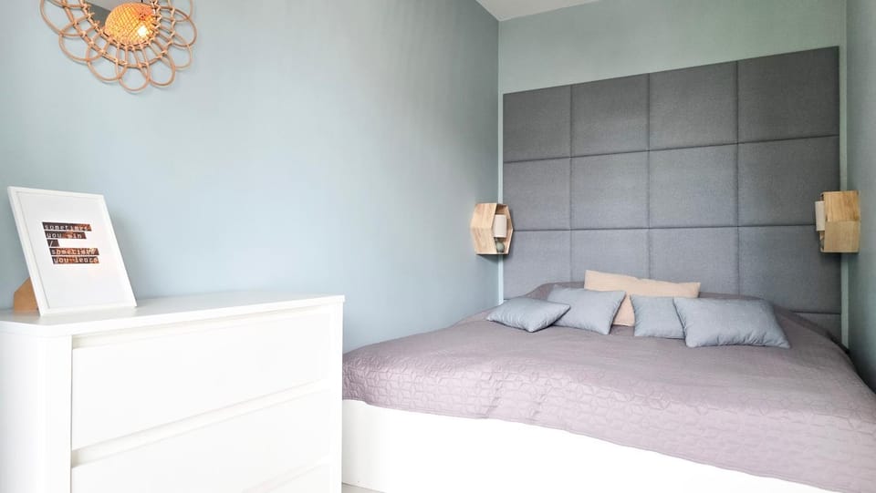 Decorative detail, Bedroom, wardrobe