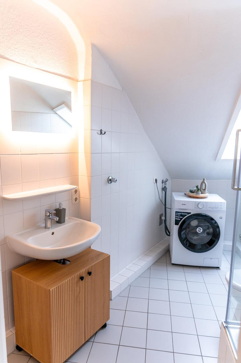 Bathroom, washing machine, dryer
