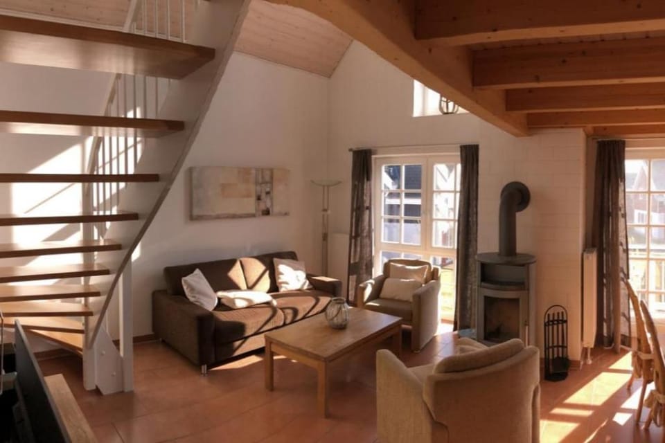 Deichloft Greetsiel bis 6 Personen mit Kaminofen, Whirlpool und Sauna - Haustiere herzlich willkommen, nah am Hafen Apartment in Norden