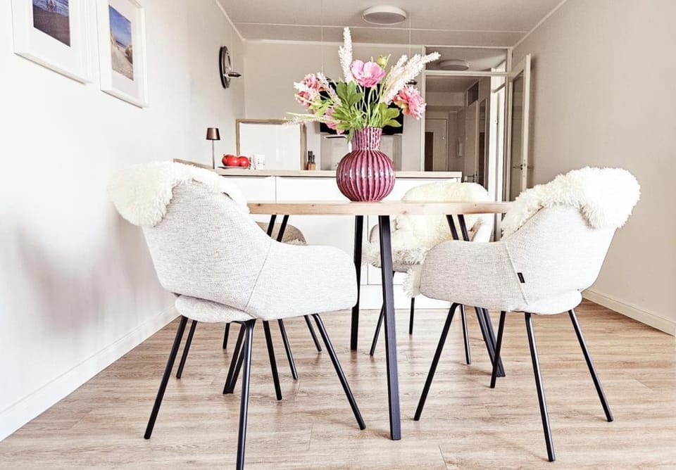 Oostend 72 Ameland - wunderschön gelegene Ferienwohnung in Nes in unmittelbarer Nähe zum Strand Apartment in Nes