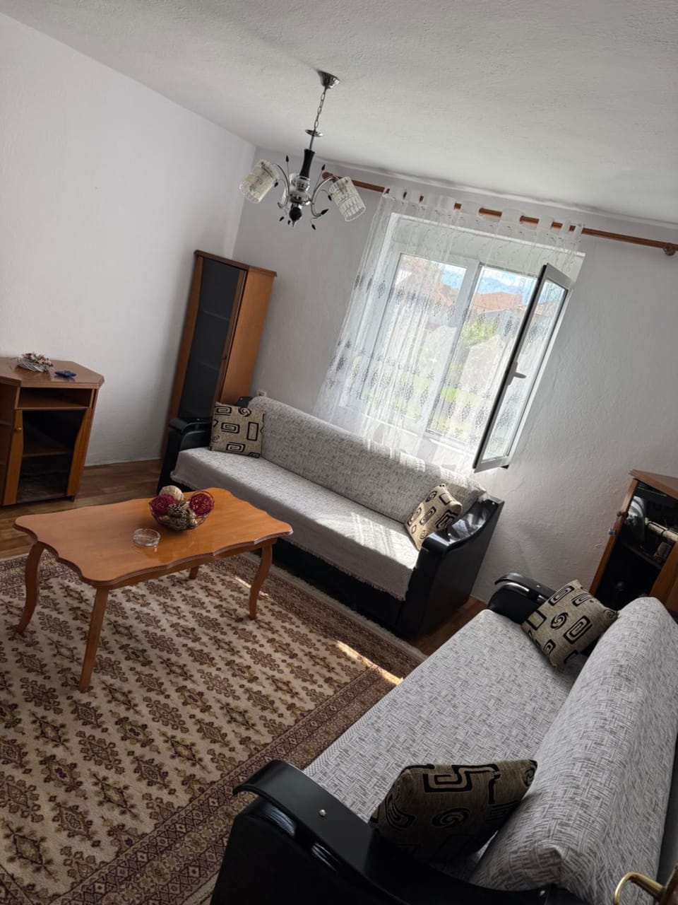 Bed, Living room, Seating area