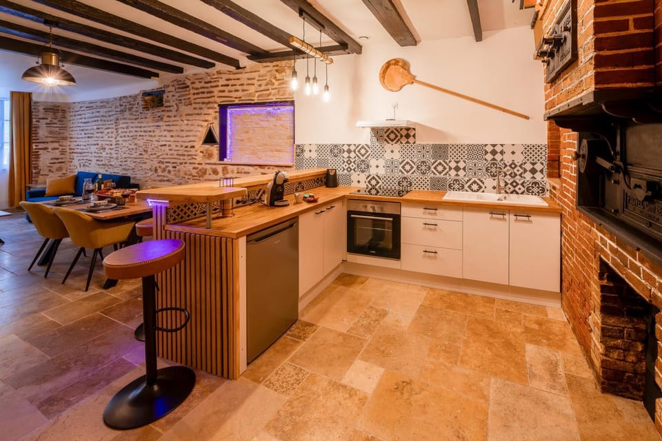 Loft de caractère avec ancien four à pain Apartment in Villeneuve-sur-Lot