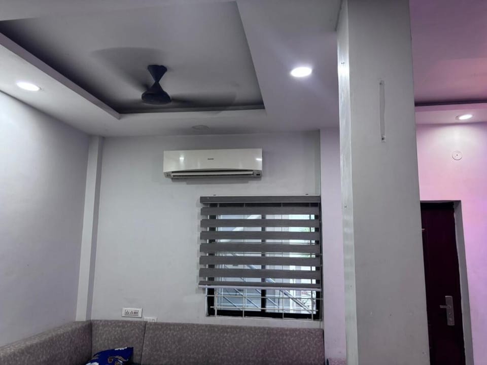 Living room, air conditioner