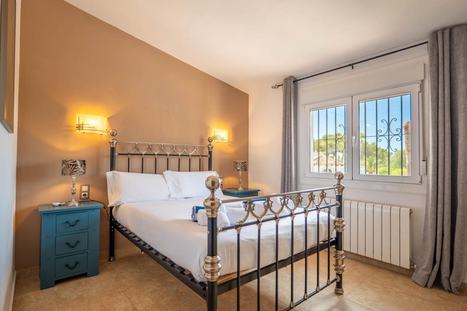 Bedroom, heating, heating
