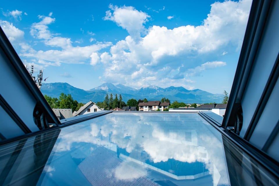 View (from property/room), View (from property/room), Living room, Bedroom, Mountain view, Mountain view