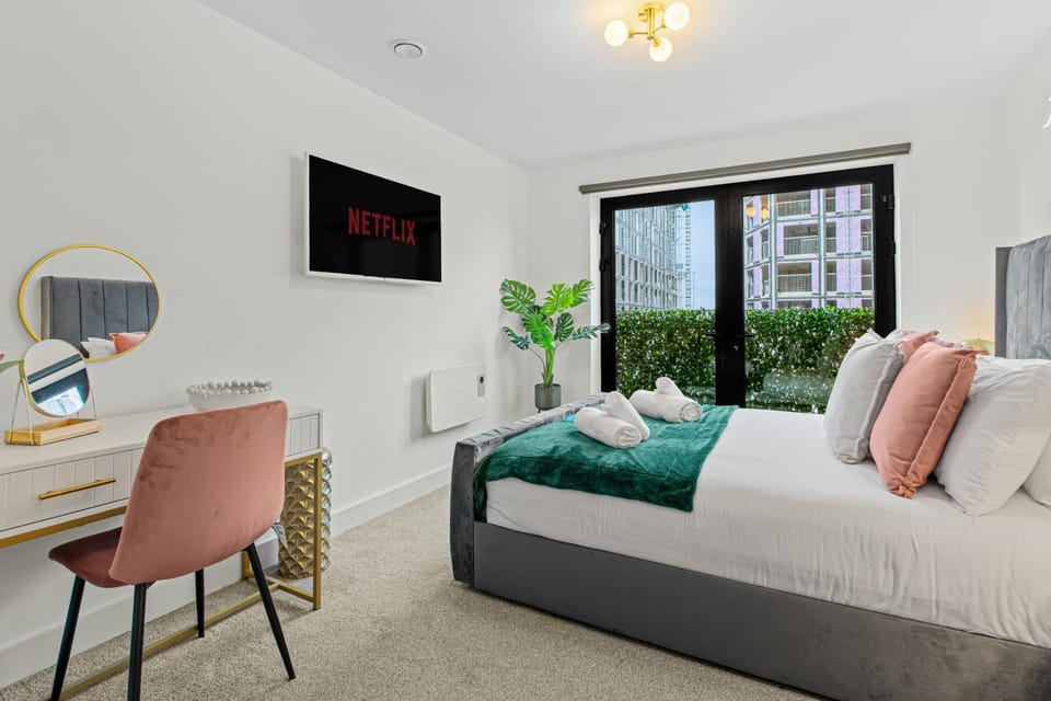 TV and multimedia, Bedroom