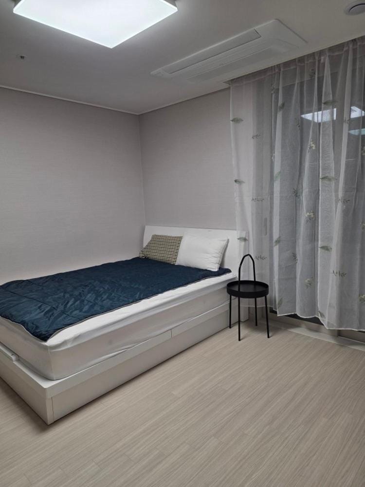 광명ktx 중앙대 병원 서울역 홍대명 시청 광화문 Apartment in Gyeonggi-do