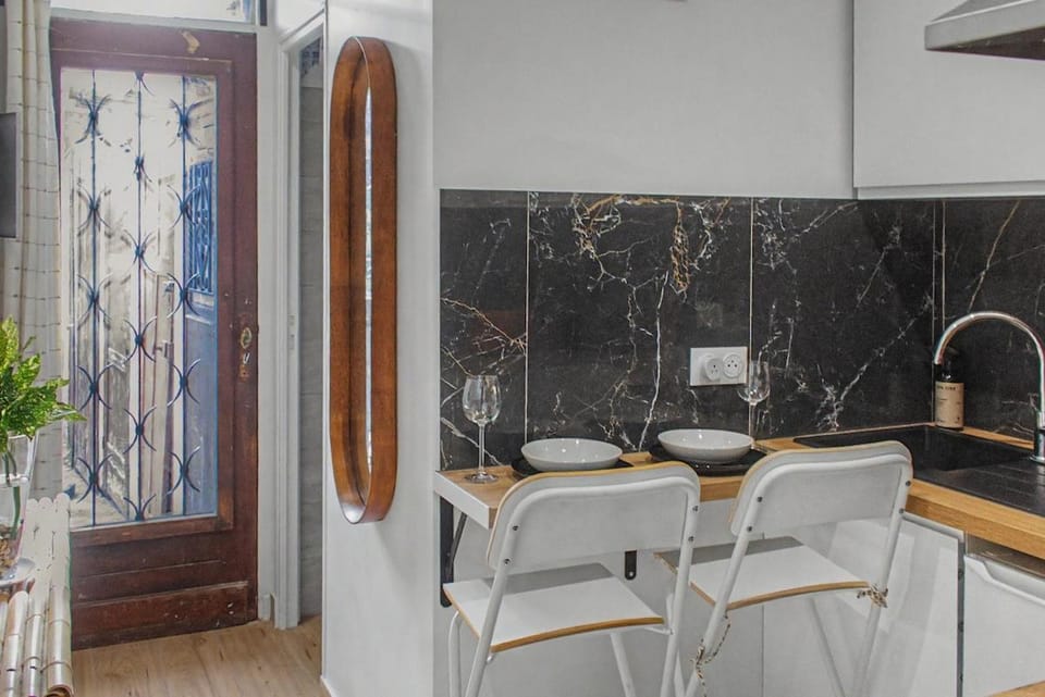 Lux PIGALLE Apartment in Île-de-France