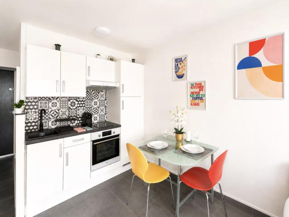 Le Frontalier II - Cocon Urbain Apartment in Saint-Julien-en-Genevois
