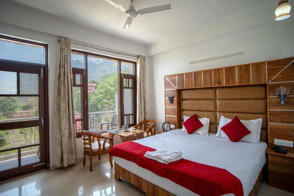 Royal Nest Bed and Breakfast in Himachal Pradesh