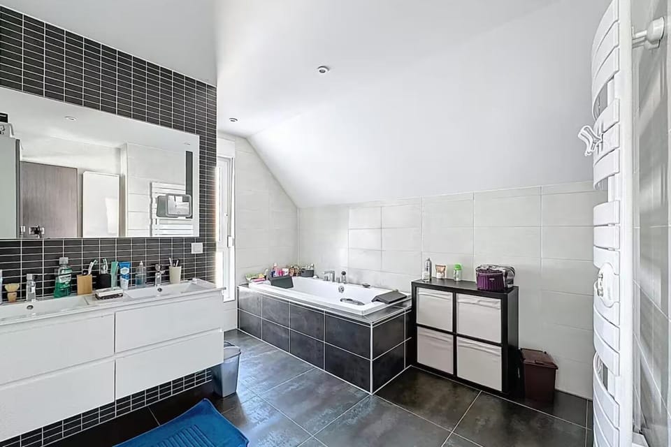 House with private pool and garden in Gougenheim House in Grand Est