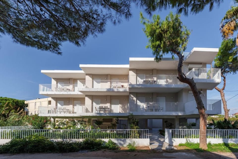 PJ Properties Riviera Escape Suite Sounio Apartment in East Attica Regional Unit, Greece