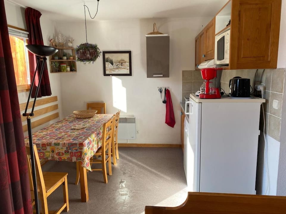 Appartement avec balcon 6 personnes Superdévoluy Apartment in Provence-Alpes-Côte d'Azur