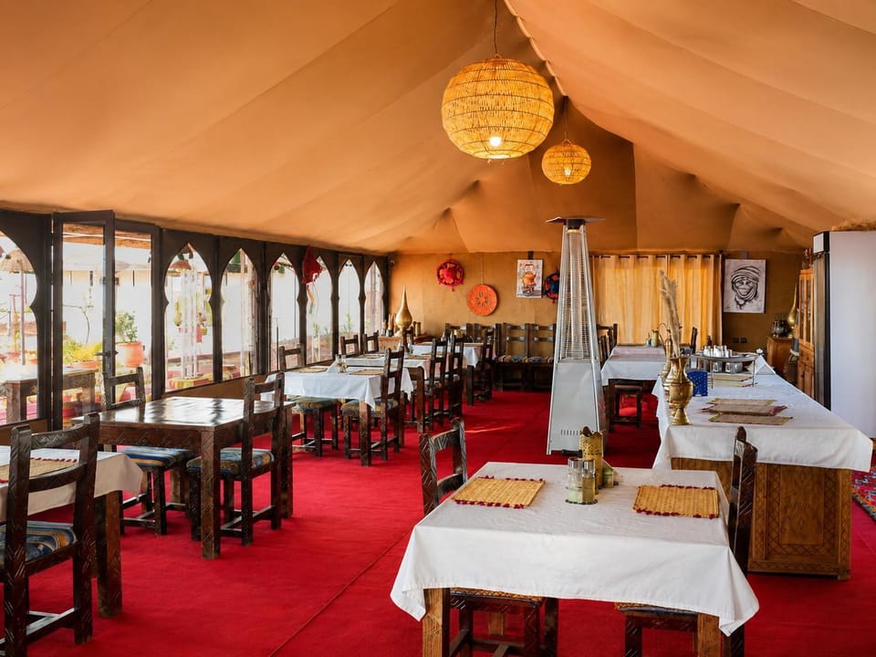 Restaurant/places to eat