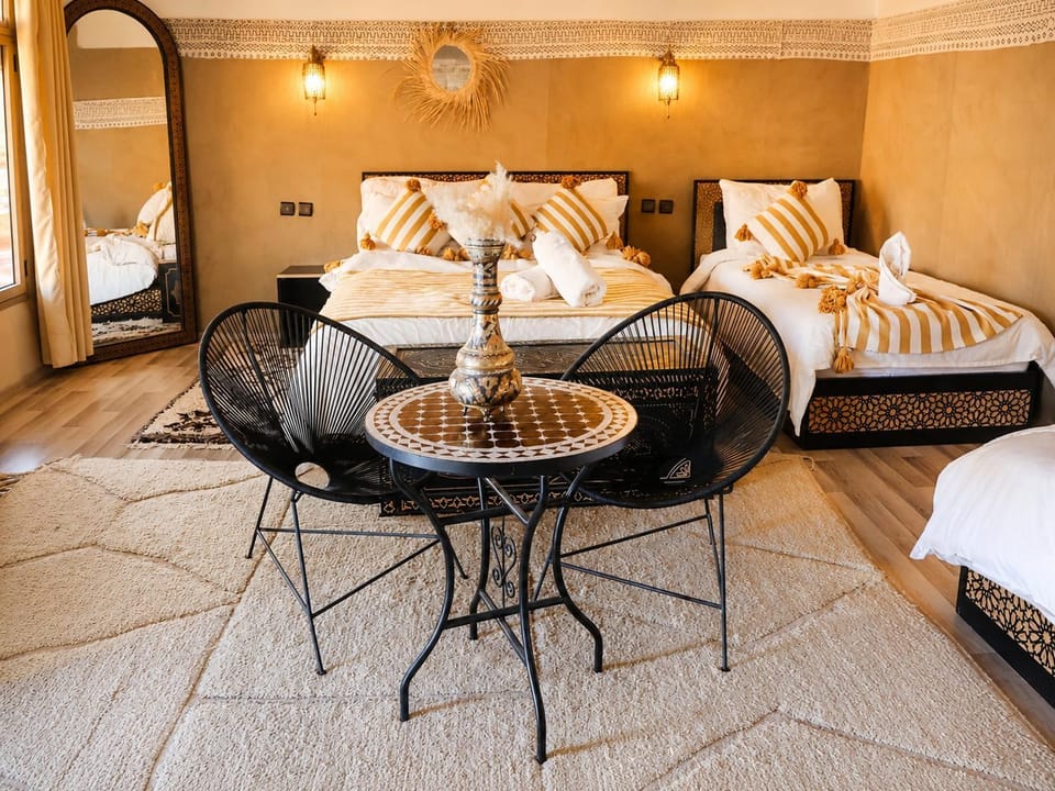 Bedroom, room service