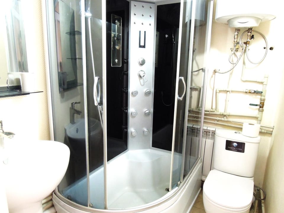 Shower, Toilet, Bathroom