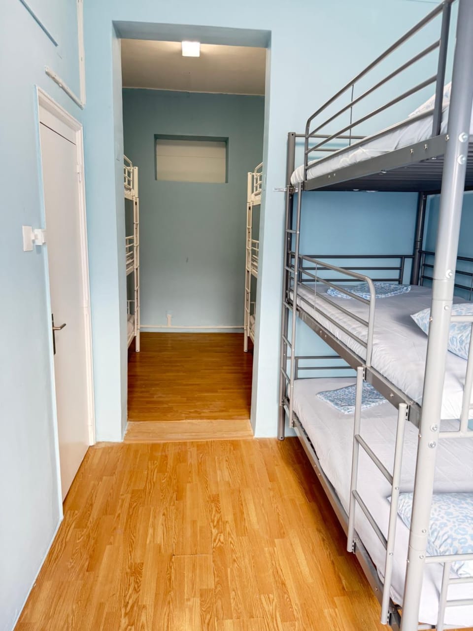 Photo of the whole room, Bedroom, bunk bed