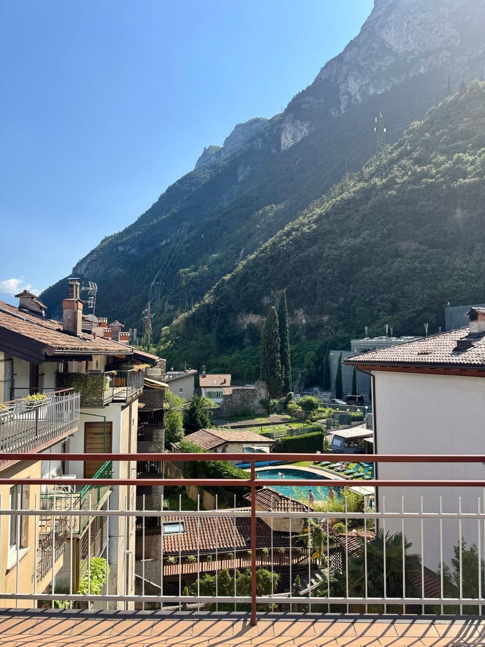 City view, Mountain view