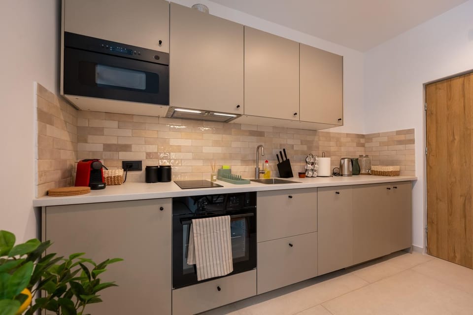Asini deluxe suite 7, with rooftop terrace and breathtaking views Apartment in Argolis, Greece