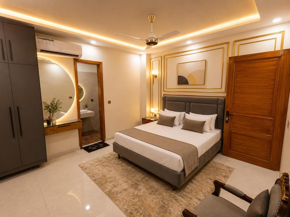 City rooms Hotel in Karachi