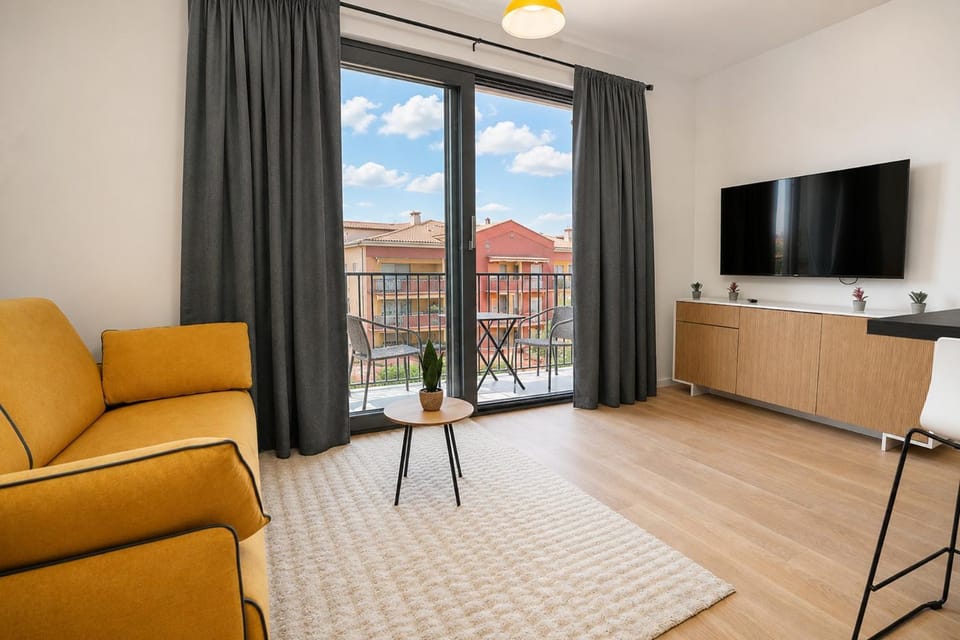 Balcony/Terrace, Living room