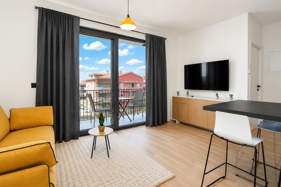 Balcony/Terrace, Living room