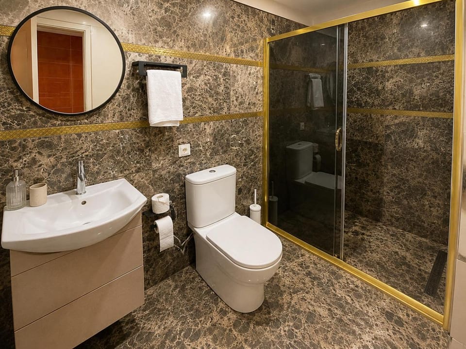 Reco Luxury Suite Apartment in Ankara