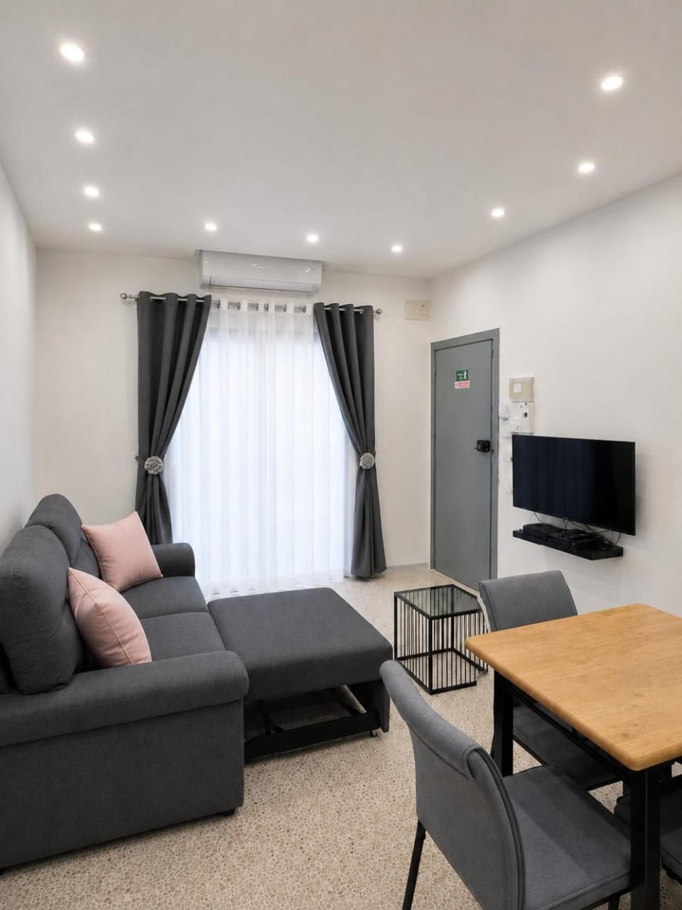 Living room, Seating area, Dining area