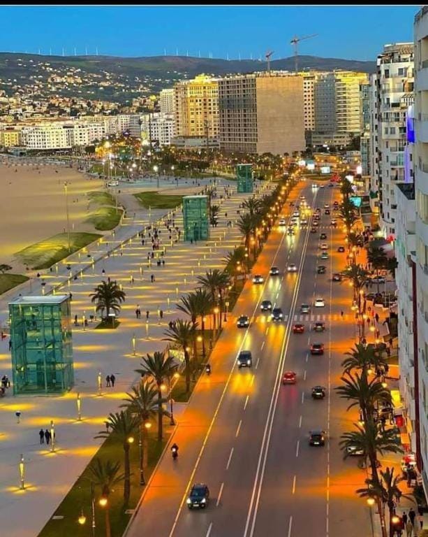 Appartement équipé - Plage à 150m - Malabata Apartment in Tangier
